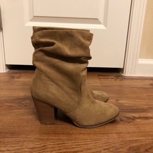 Universal Thread slouchy booties